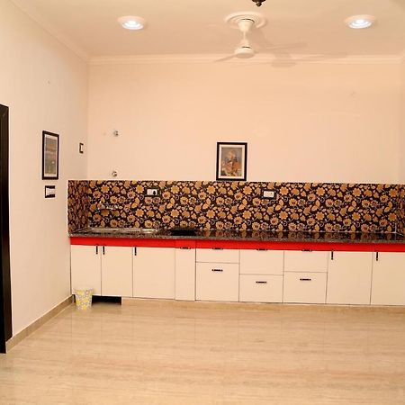 Tuk Tuk Homestay Agra  Luaran gambar