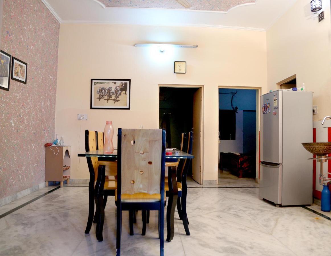 Tuk Tuk Homestay Agra  Luaran gambar