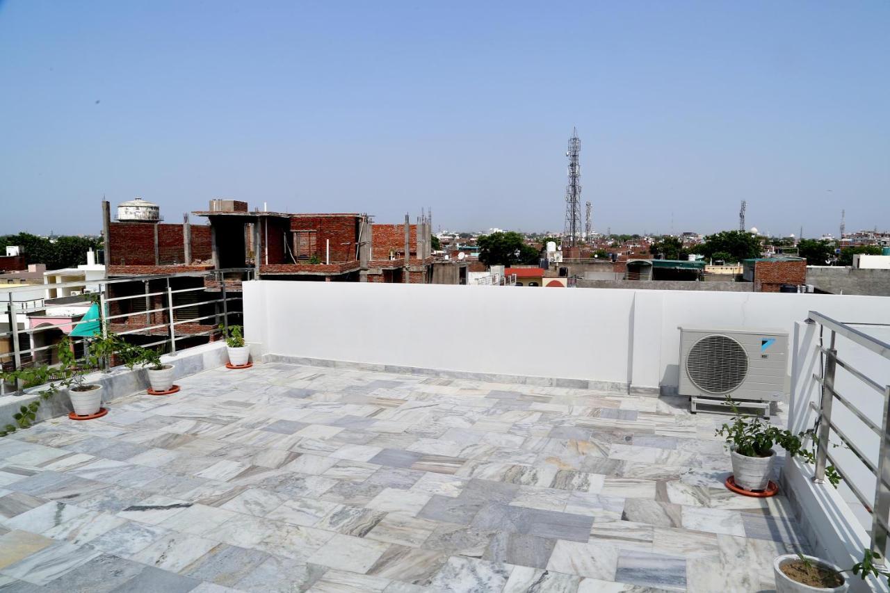 Tuk Tuk Homestay Agra  Luaran gambar